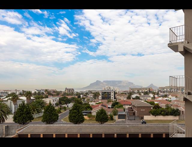 3 BEDROOM APARTMENT TO LET IN TABLE VIEW